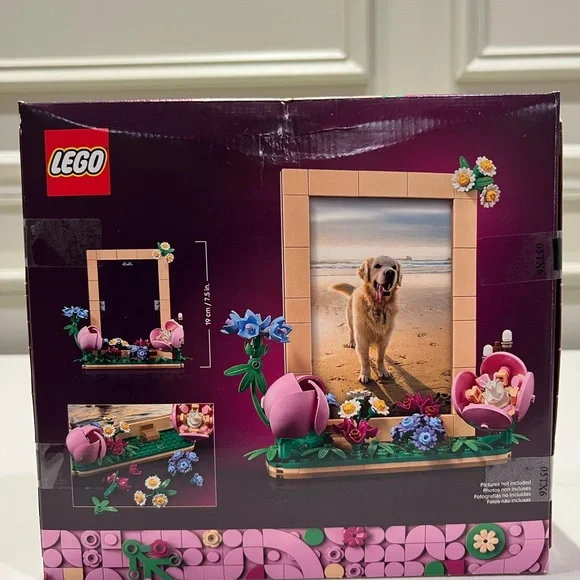 NIB Lego Botanicals Floral Picture Frame GWP - Picture 4 of 9